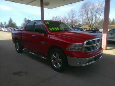 2016 RAM 1500 Crew Cab, $8995. Photo 2