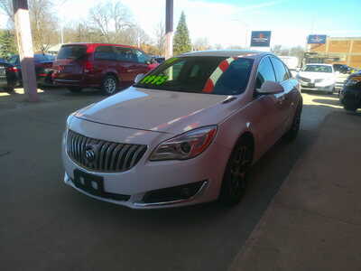 2017 Buick Regal, $9995. Photo 3