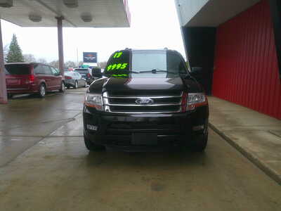 2017 Ford Expedition EL, $9995. Photo 4