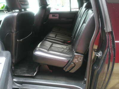 2017 Ford Expedition EL, $9995. Photo 7