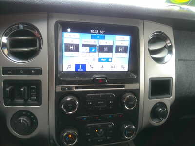2017 Ford Expedition EL, $9995. Photo 12