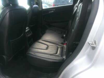 2016 Ford Edge, $7995. Photo 7
