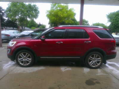 2016 Ford Explorer, $8995. Photo 1