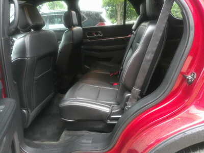 2016 Ford Explorer, $8995. Photo 7