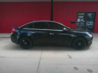 2011 Chevrolet Cruze, $2977. Photo 1