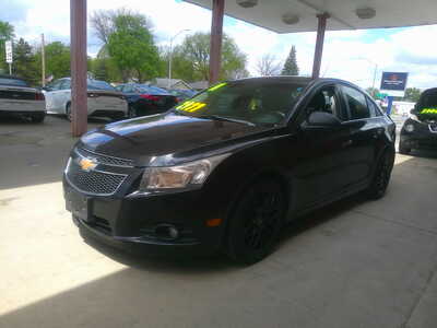 2011 Chevrolet Cruze, $2977. Photo 3