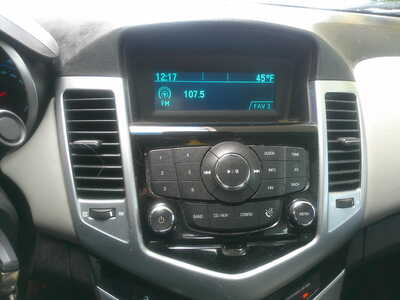 2011 Chevrolet Cruze, $2977. Photo 11