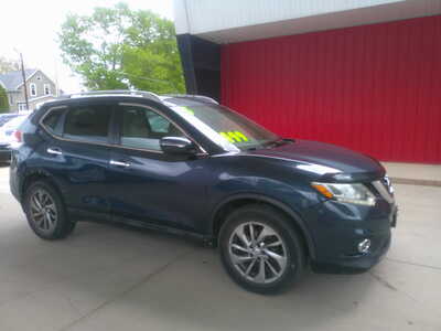 2015 Nissan Rogue, $5499. Photo 2