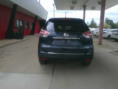 2015 Nissan Rogue, $5499. Photo 5