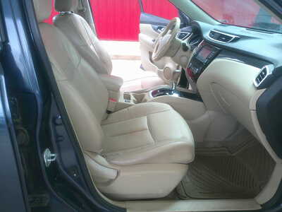 2015 Nissan Rogue, $5499. Photo 8