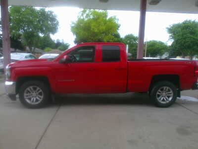 2019 Chevrolet 1500 Ext Cab, $11995. Photo 1