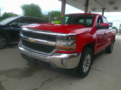 2019 Chevrolet 1500 Ext Cab, $11995. Photo 3