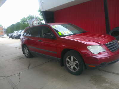 2007 Chrysler Pacifica, $3798. Photo 2