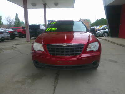 2007 Chrysler Pacifica, $3798. Photo 4