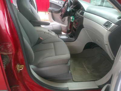 2007 Chrysler Pacifica, $3798. Photo 8