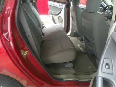2007 Chrysler Pacifica, $3798. Photo 9