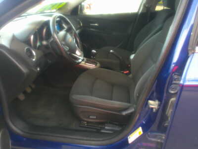 2012 Chevrolet Cruze, $4995. Photo 6