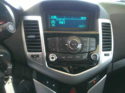 2012 Chevrolet Cruze, $4995. Photo 11