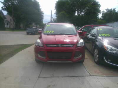 2015 Ford Escape, $5995. Photo 4