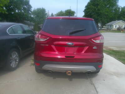 2015 Ford Escape, $5995. Photo 5