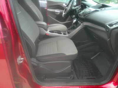 2015 Ford Escape, $5995. Photo 8