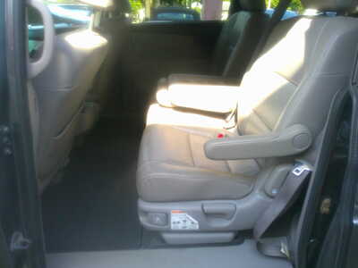2012 Honda Odyssey, $8495. Photo 7