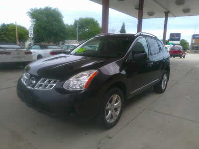 2011 Nissan Rogue, $3500. Photo 3