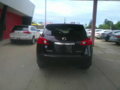 2011 Nissan Rogue, $3500. Photo 5