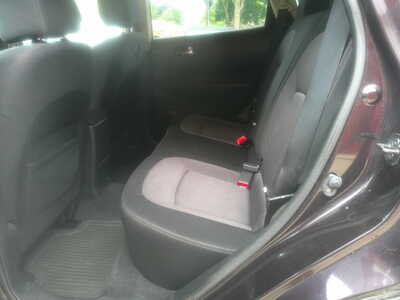 2011 Nissan Rogue, $3500. Photo 7