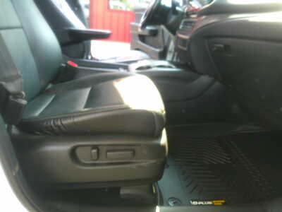 2021 Honda Pilot, $12995. Photo 8