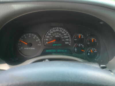 2002 Chevrolet TrailBlazer, $3995. Photo 10