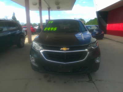 2019 Chevrolet Equinox, $8495. Photo 4