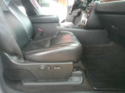 2010 Chevrolet 1500 Crew Cab, $3995. Photo 8