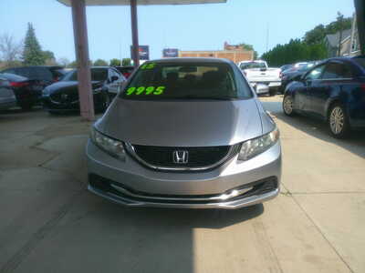 2015 Honda Civic, $9995. Photo 4