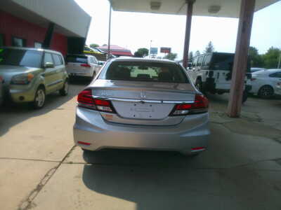 2015 Honda Civic, $9995. Photo 5