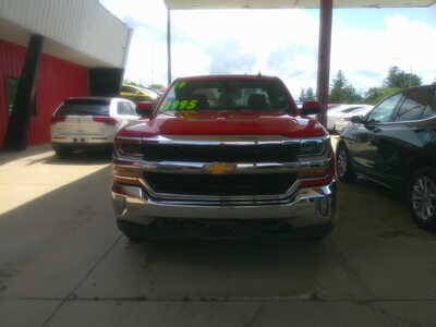 2019 Chevrolet 1500 Ext Cab, $11995. Photo 4