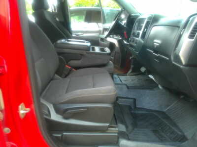2019 Chevrolet 1500 Ext Cab, $11995. Photo 8