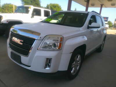 2015 GMC Terrain, $5495. Photo 3
