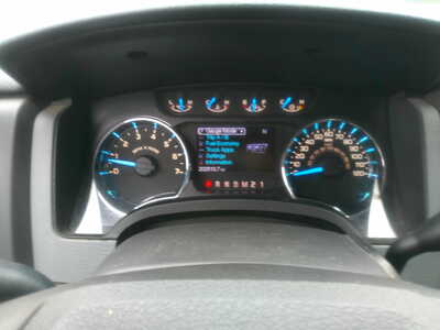 2013 Ford F150 Crew Cab, $5995. Photo 10