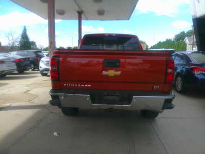 2015 Chevrolet 1500 Crew Cab, $10995. Photo 5
