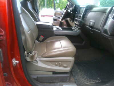 2015 Chevrolet 1500 Crew Cab, $10995. Photo 8