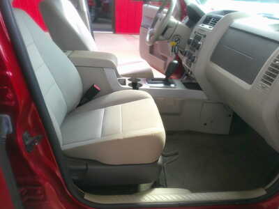 2012 Ford Escape, $4995. Photo 8