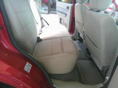 2012 Ford Escape, $4995. Photo 9
