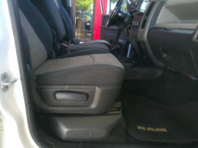 2012 Dodge 2500 Crew Cab, $6995. Photo 9