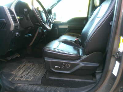 2019 Ford F250 Crew Cab, $31500. Photo 6