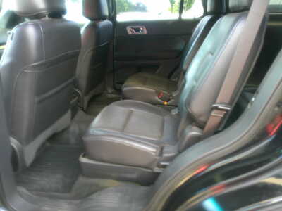 2015 Ford Explorer, $5495. Photo 7