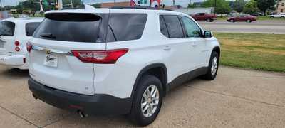 2020 Chevrolet Traverse, $28990. Photo 4