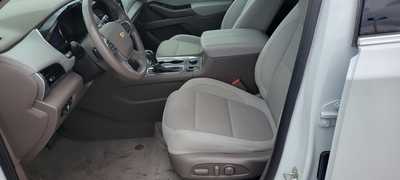 2020 Chevrolet Traverse, $28990. Photo 7