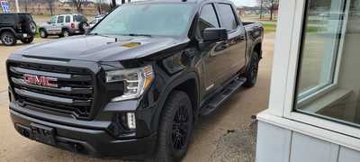 2019 GMC 1500 Crew Cab, $36990. Photo 2