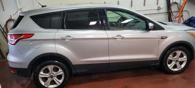 2015 Ford Escape, $8790. Photo 2